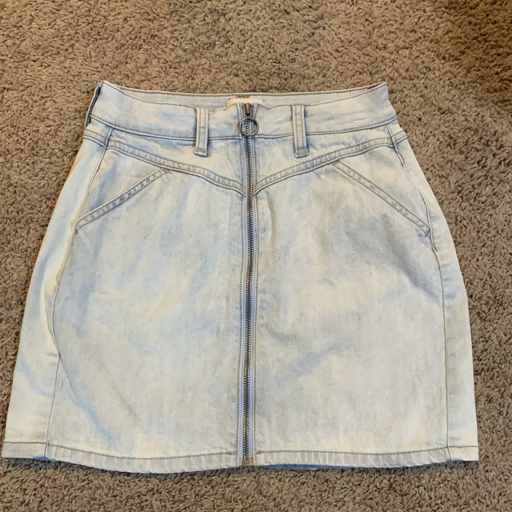 SO Zipper Front Light Denim Jean Skirt 3 / 26W